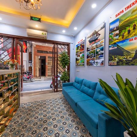 Hanoi Capital House & Travel Exterior photo