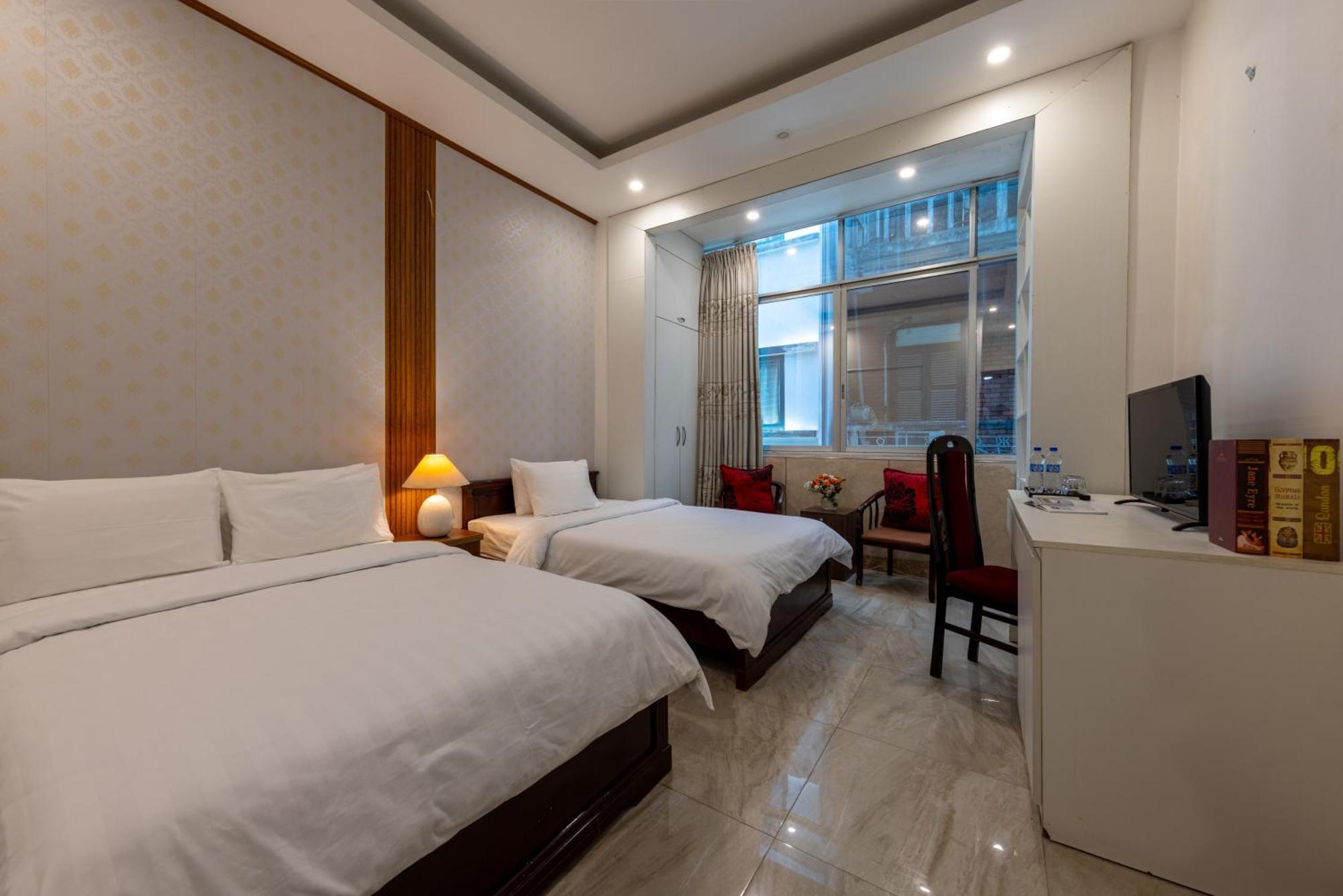Hanoi Capital House & Travel Exterior photo