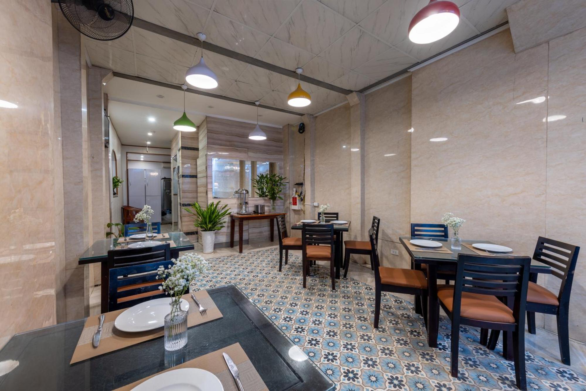 Hanoi Capital House & Travel Exterior photo