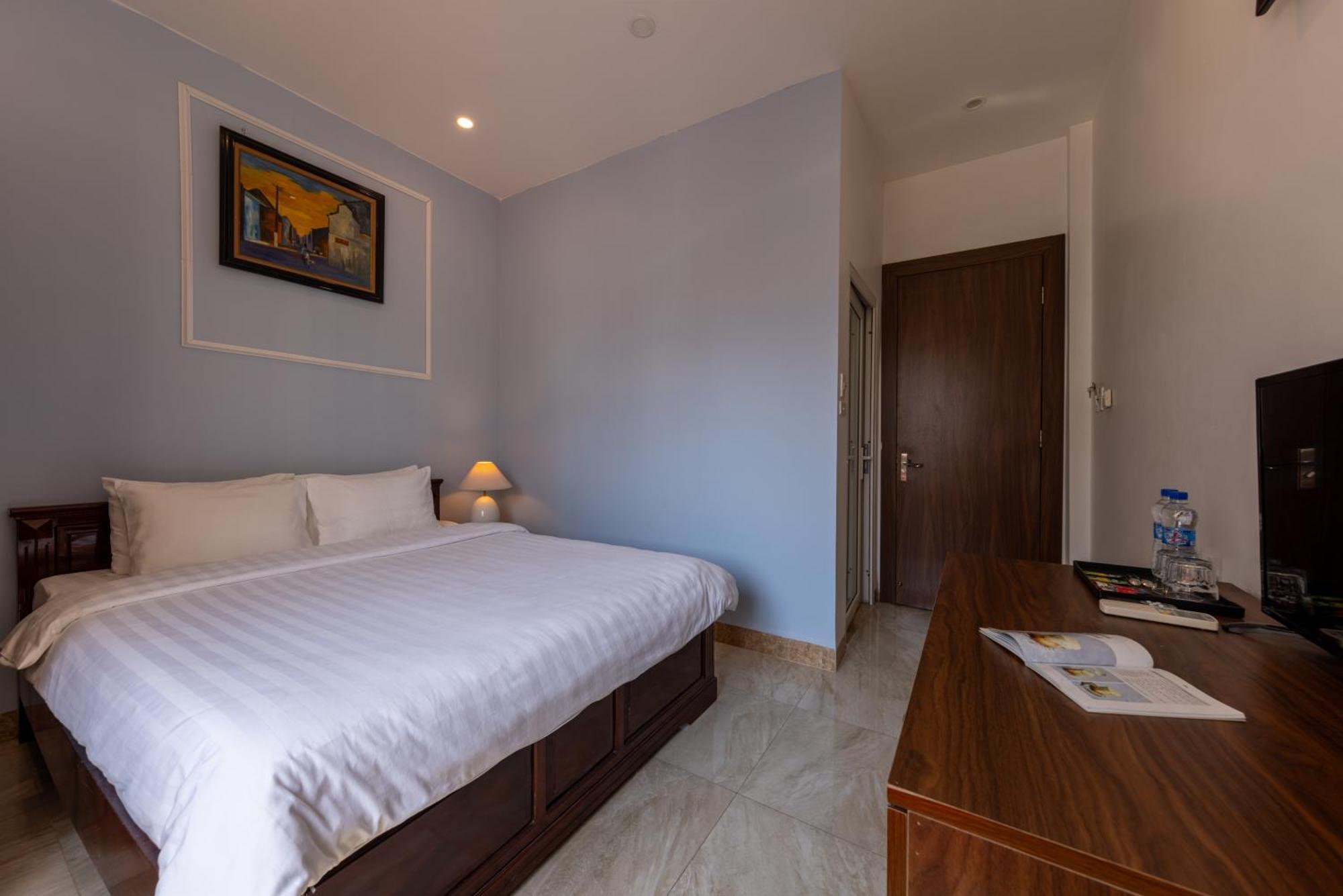 Hanoi Capital House & Travel Exterior photo